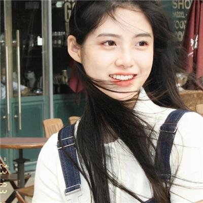 微笑的山谷 海报